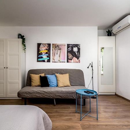 Apartment Enigma Belgrado Esterno foto