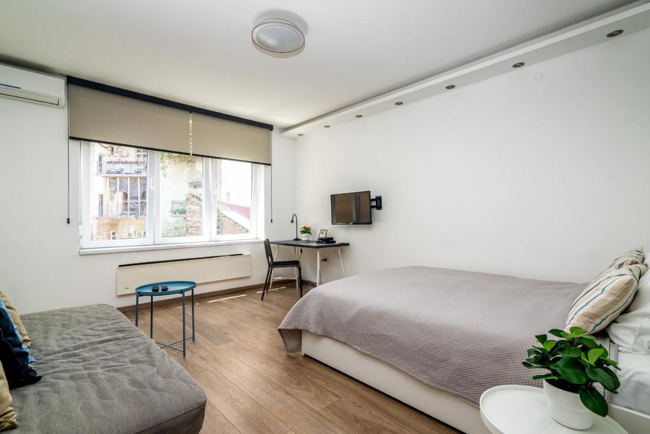 Apartment Enigma Belgrado Esterno foto