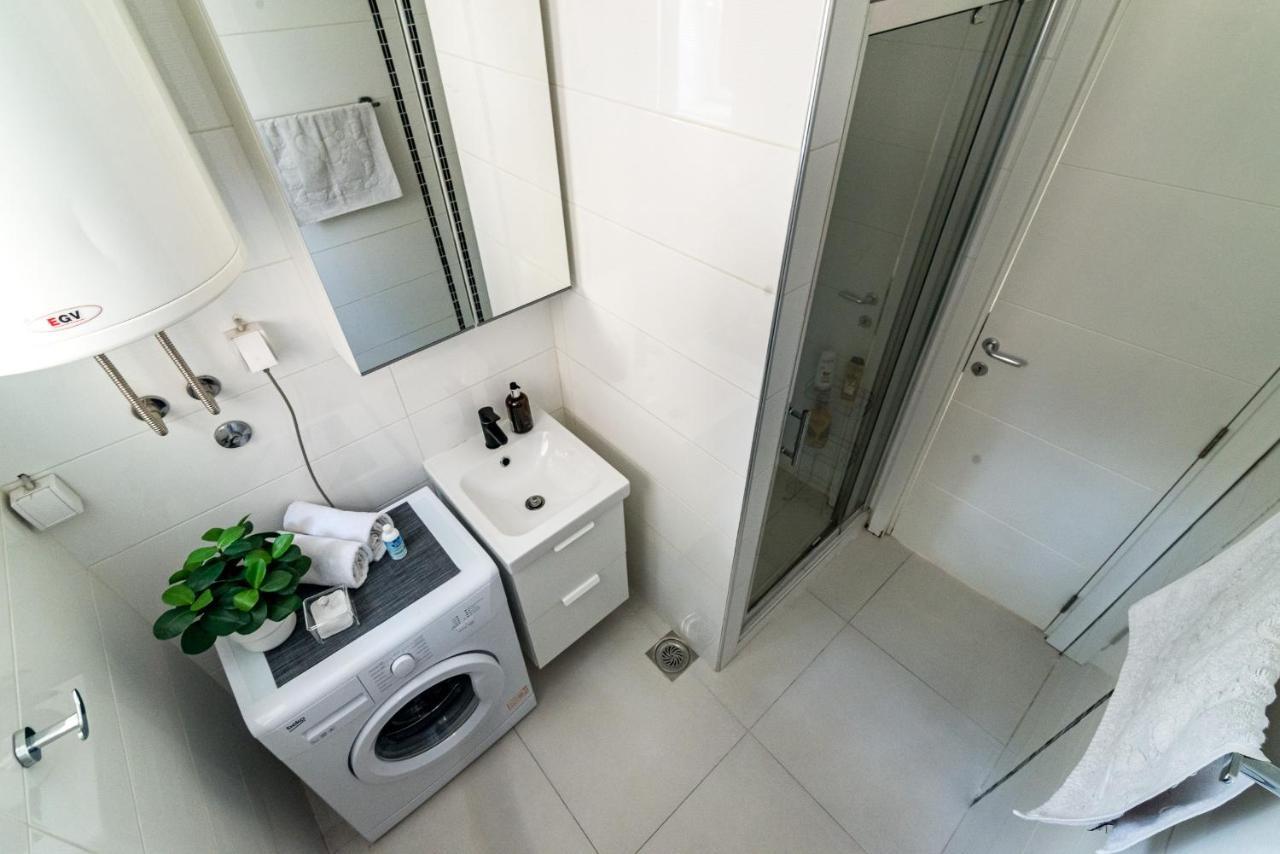 Apartment Enigma Belgrado Esterno foto